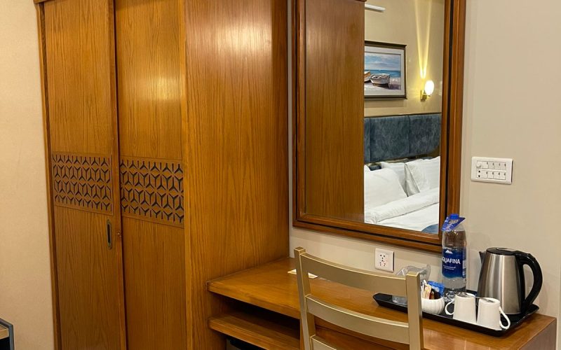 WhatsApp Image 2025-12-28 at 06.39.30 (1)