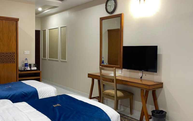 WhatsApp Image 2025-12-28 at 06.21.37 (11) WhatsApp Image 2025-12-28 at 06.21.37 (11)